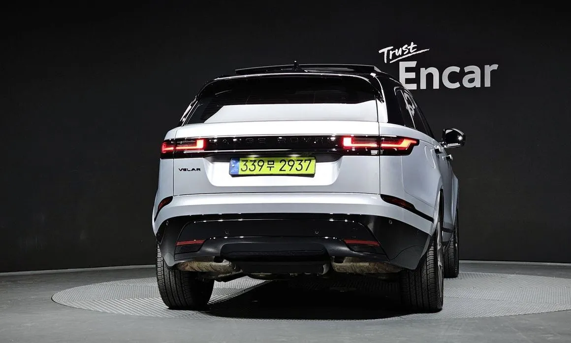 Land Rover Range Rover Velar — фото 4