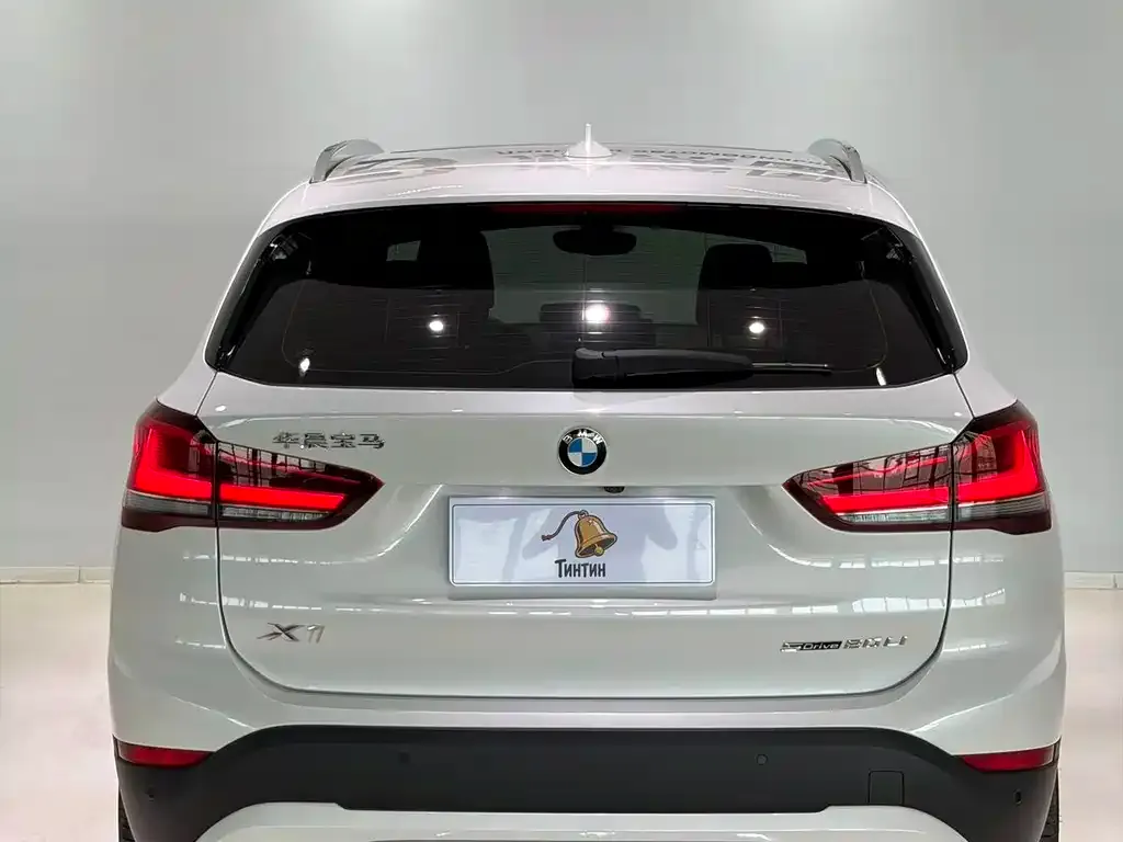 BMW X1 — фото 6