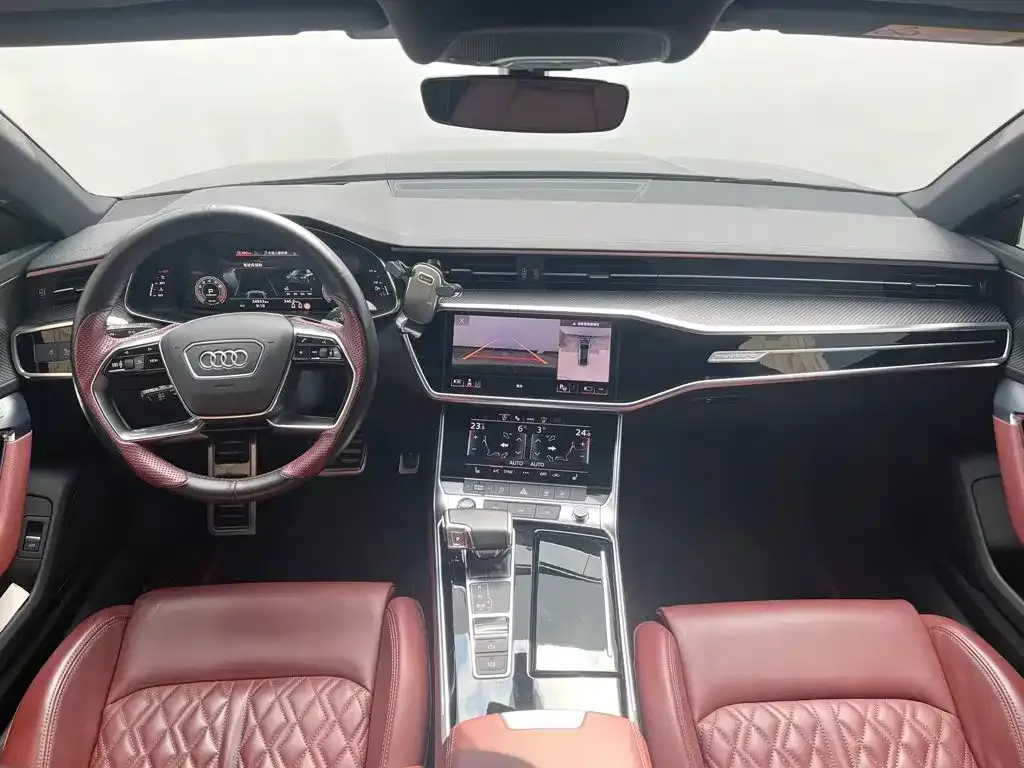 Audi A7L — фото 2
