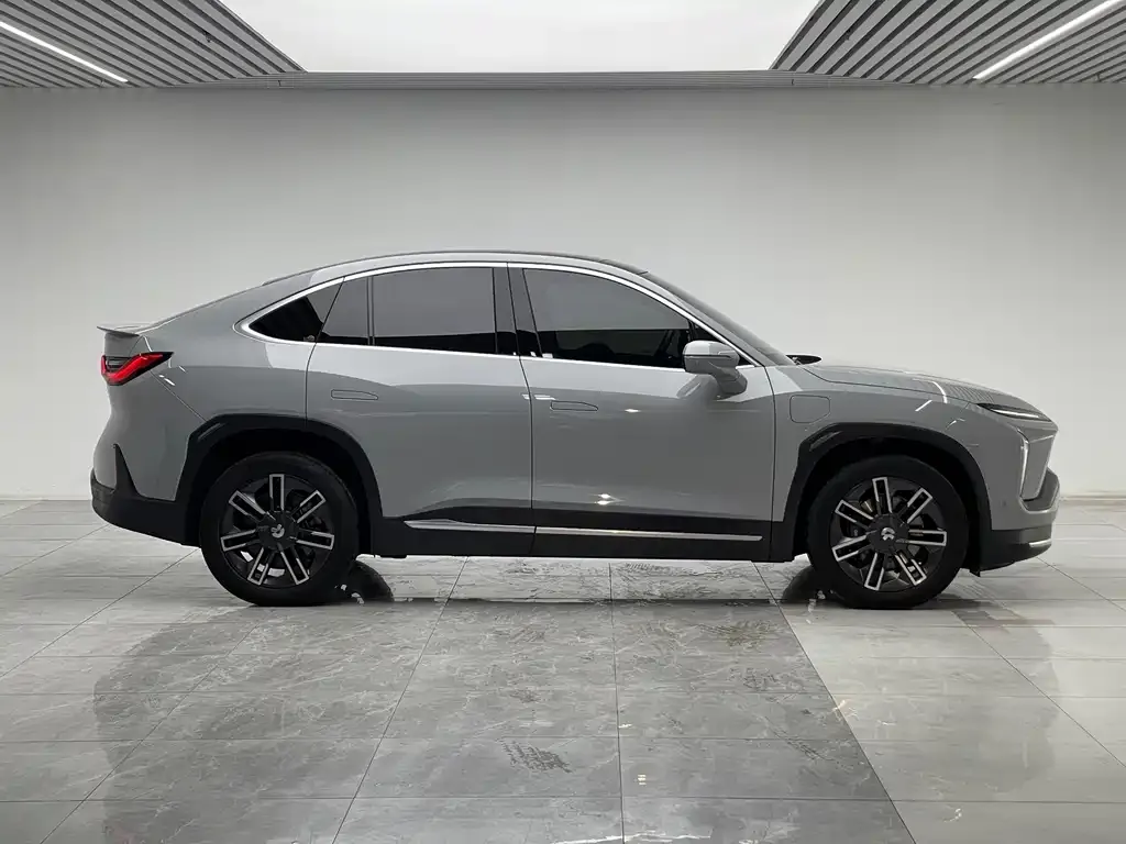 NIO EC6 — фото 7
