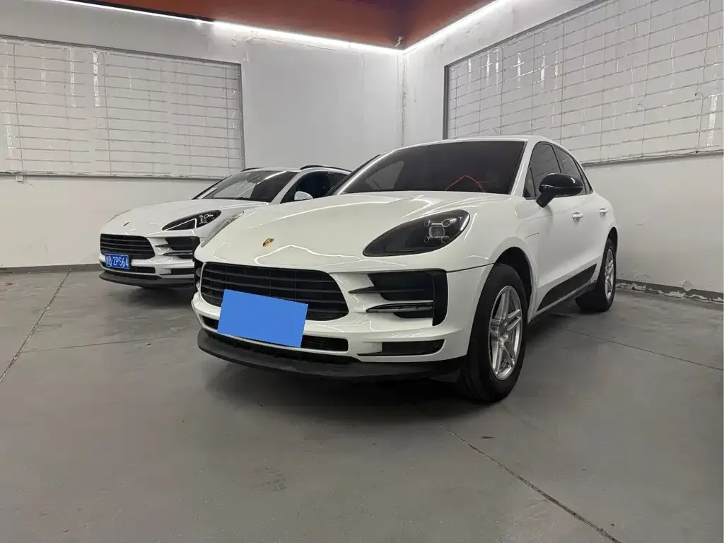 Porsche Macan — фото 1