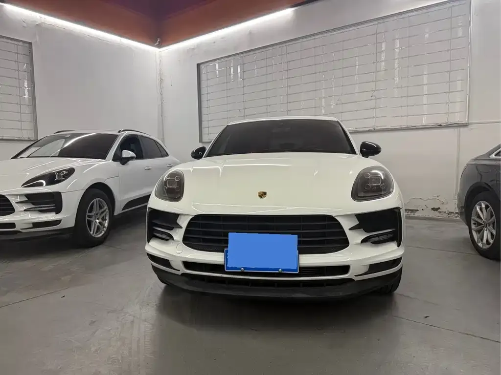 Porsche Macan — фото 9