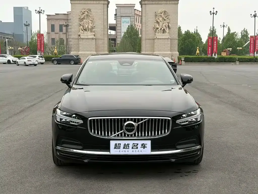 Volvo S90 — фото 3