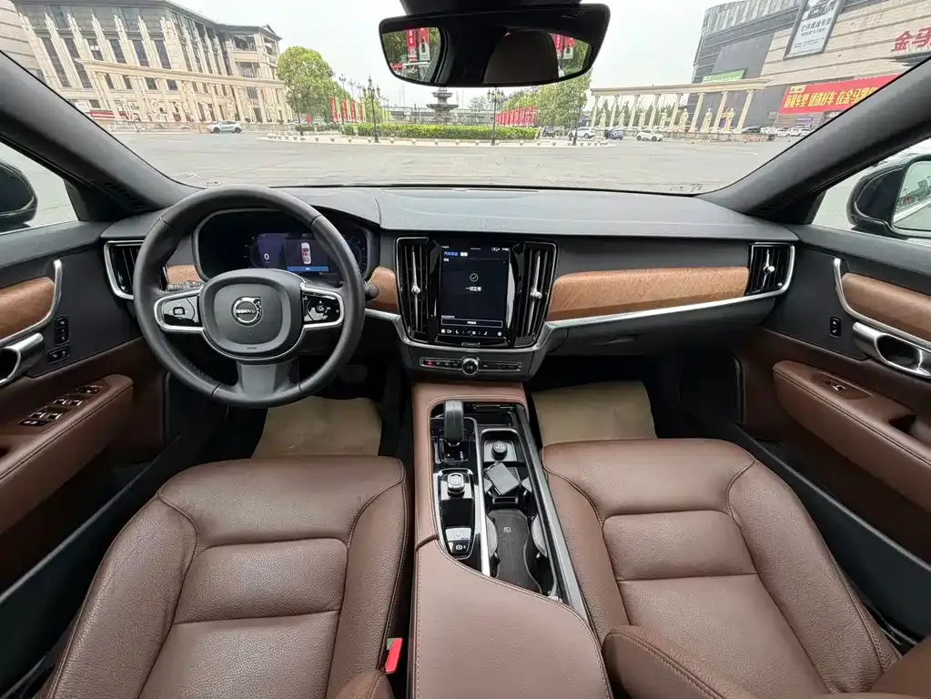Volvo S90 — фото 8