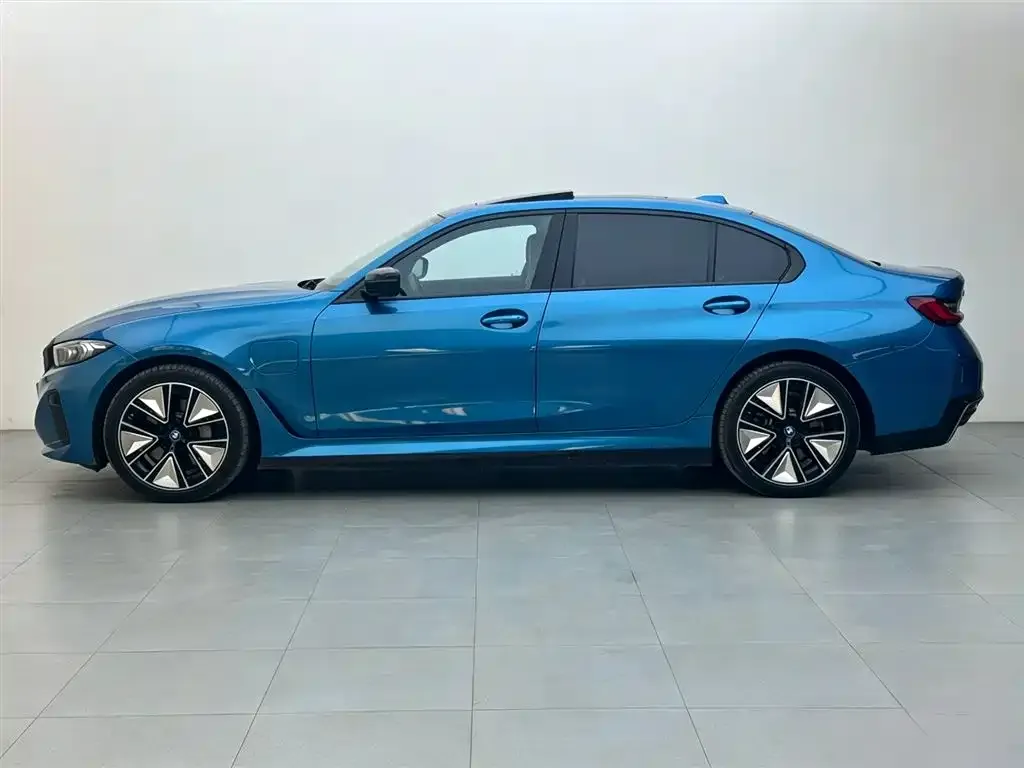 BMW i3 — фото 3