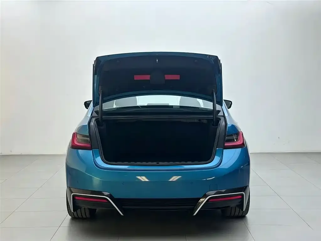 BMW i3 — фото 6