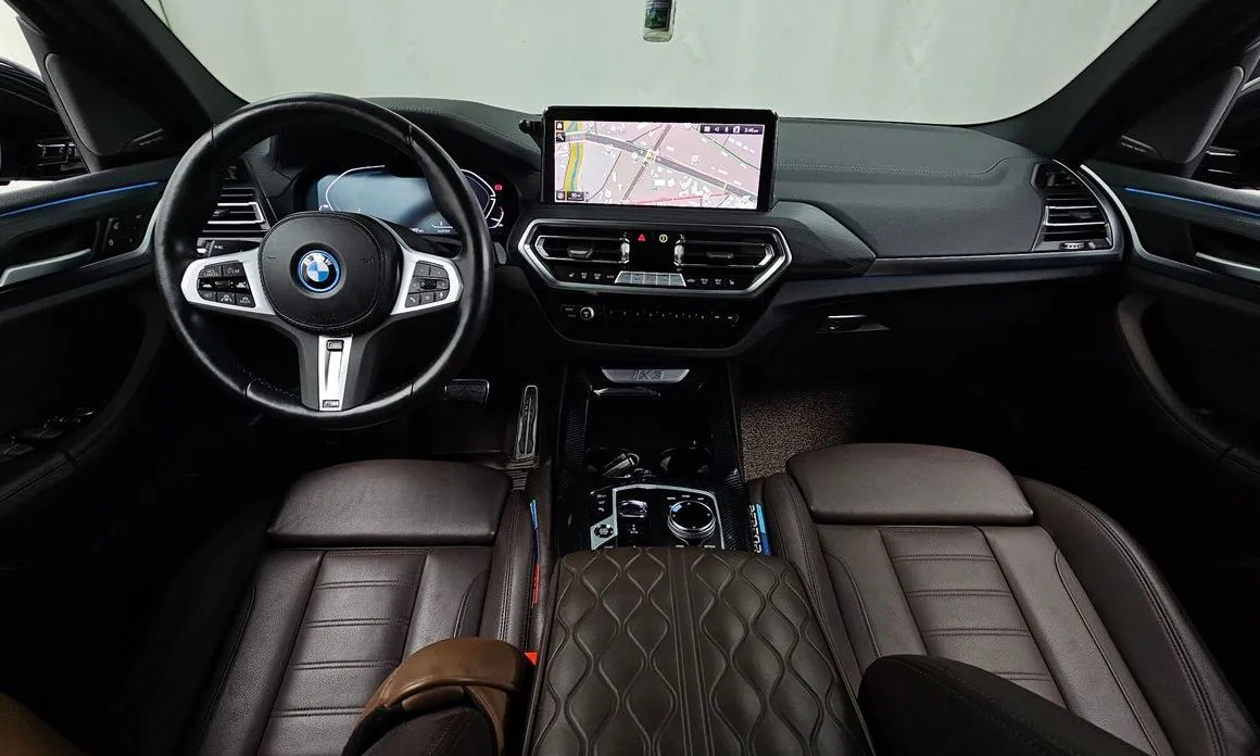 BMW iX3 — фото 5