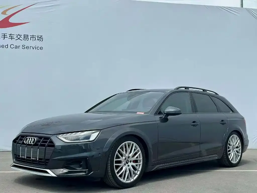 Audi A4 (Import) — фото 1