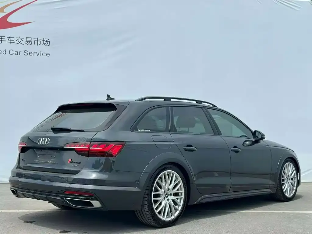 Audi A4 (Import) — фото 6