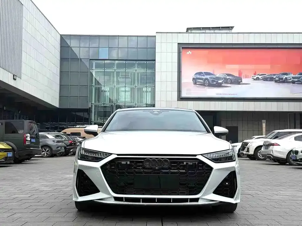 Audi A7 — фото 7