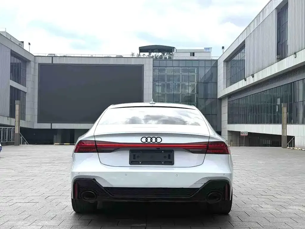 Audi A7 — фото 4
