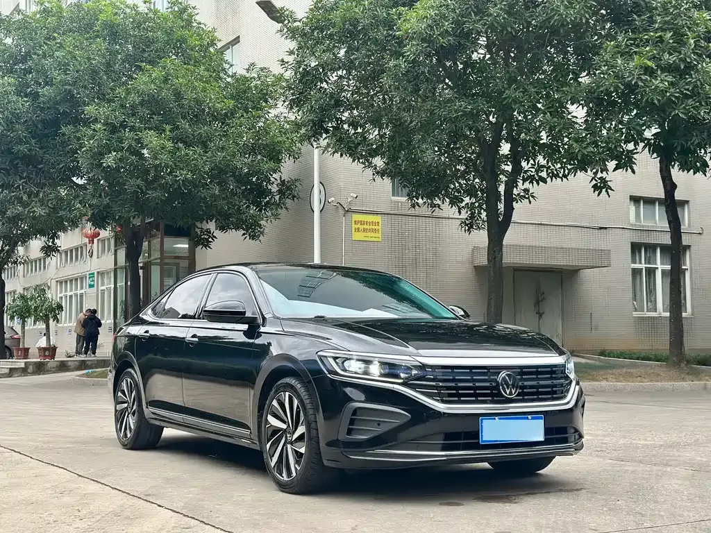 Volkswagen Passat — фото 9