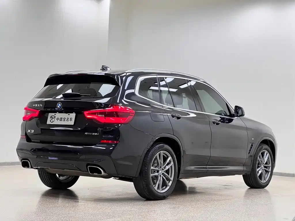 BMW X3 — фото 5