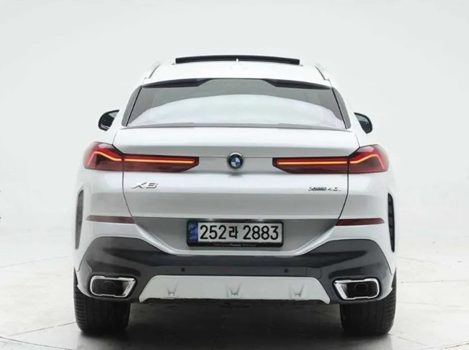 BMW X6 — фото 8