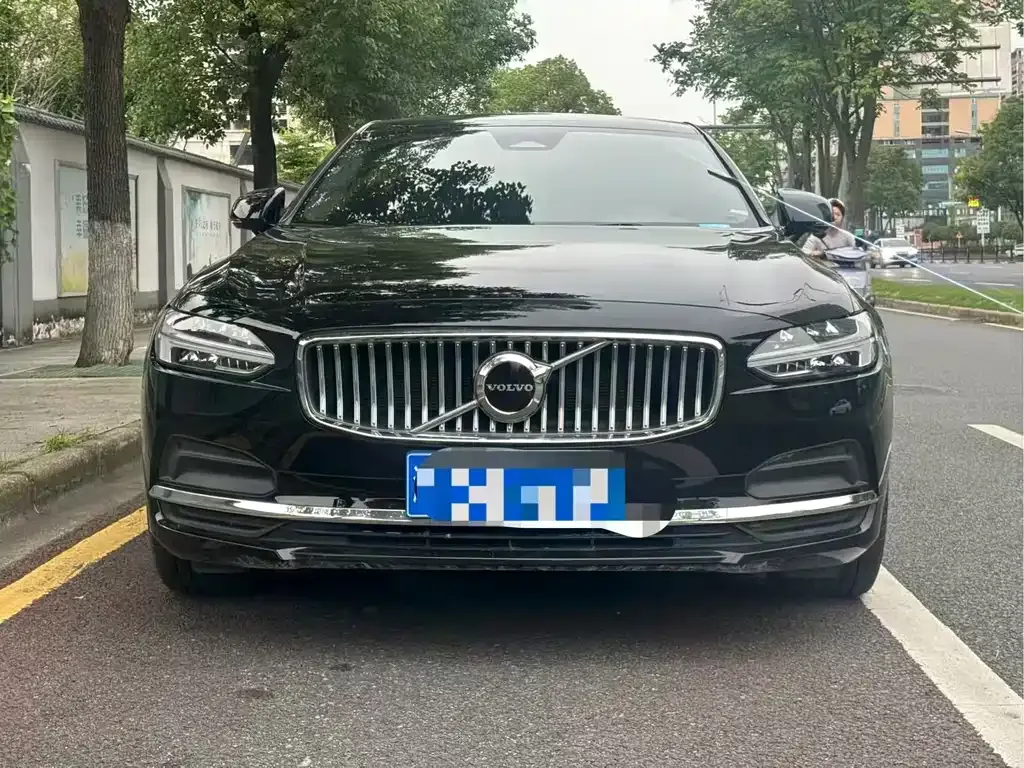Volvo S90 — фото 3