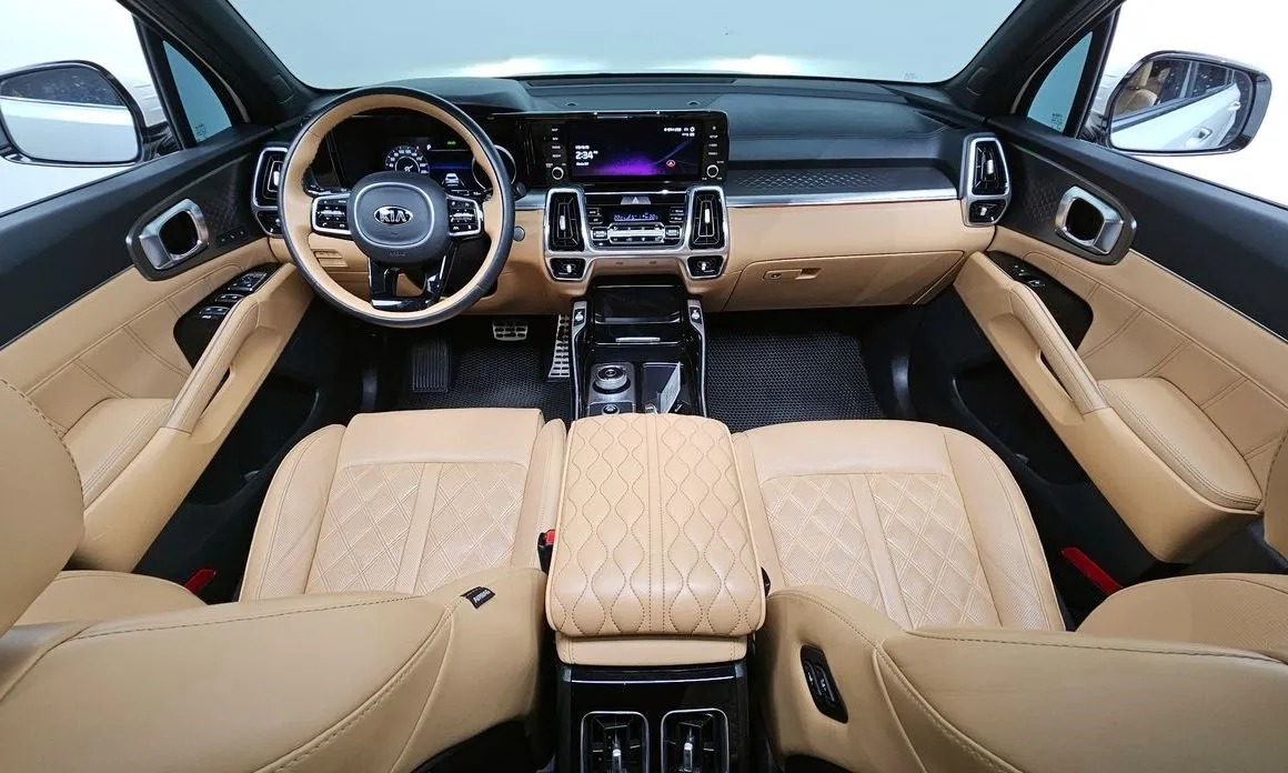 Kia Sorento — фото 8