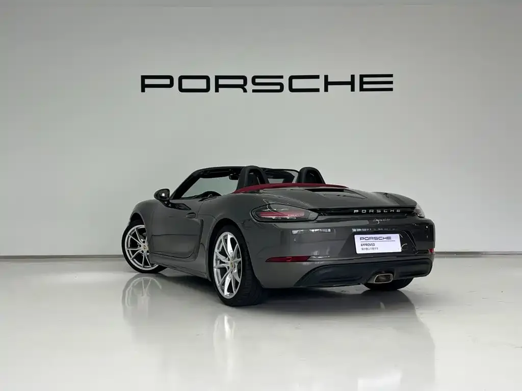 Porsche 718 — фото 6