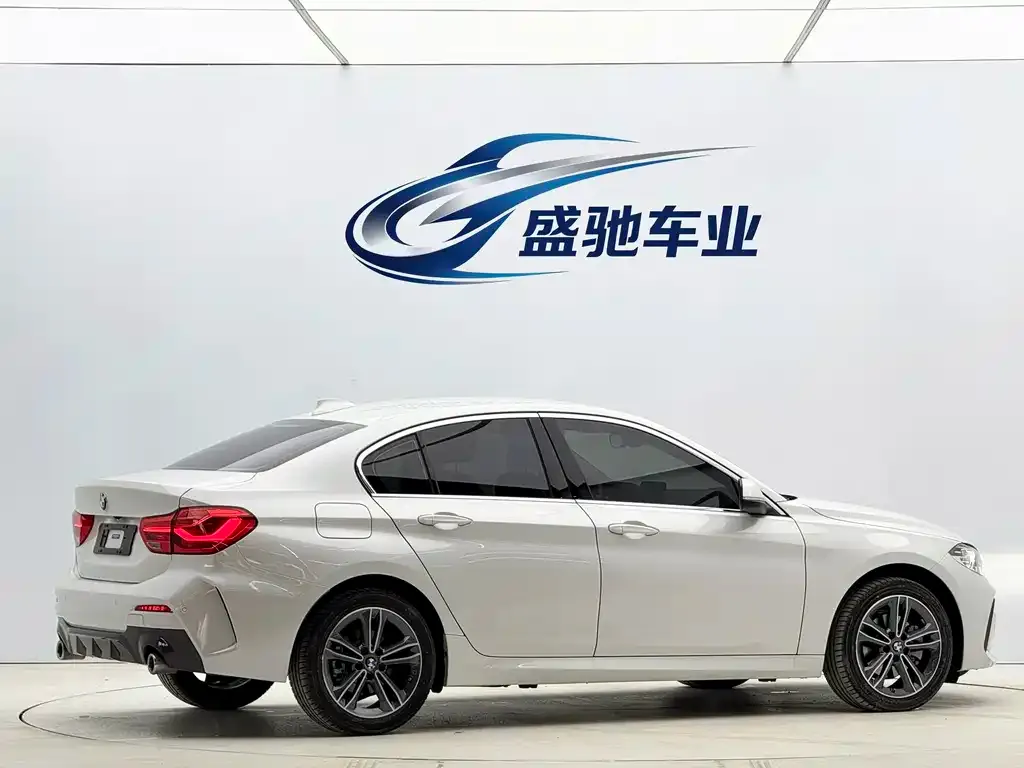 BMW 1 Series — фото 10