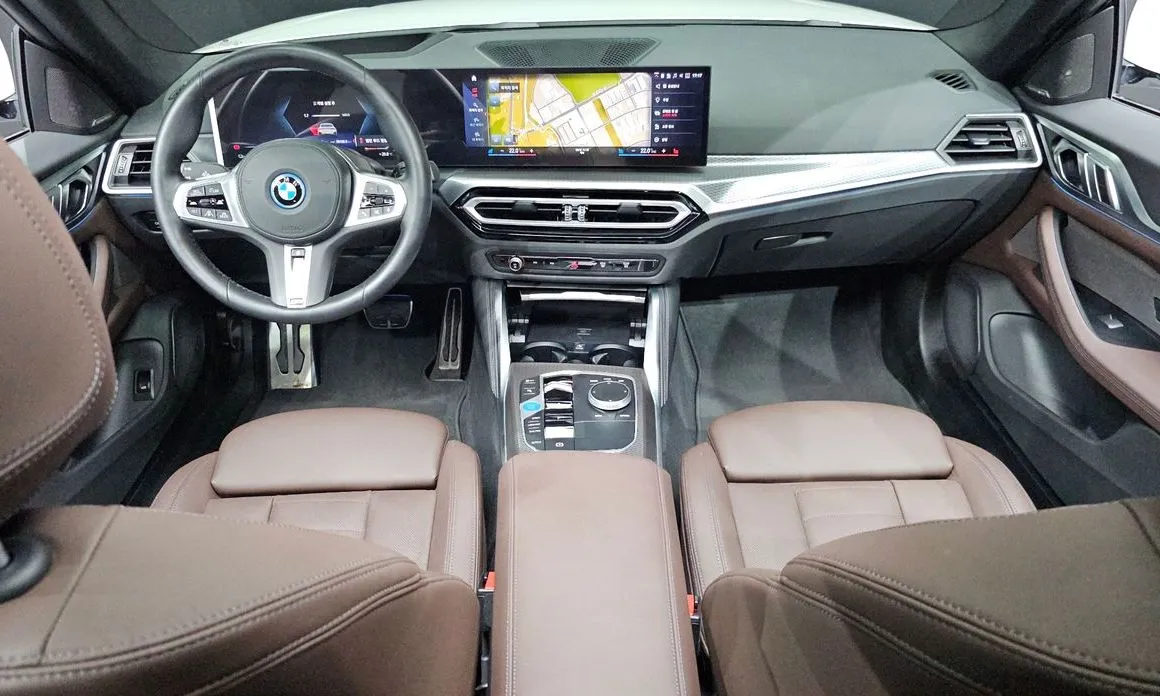 BMW i4 — фото 4