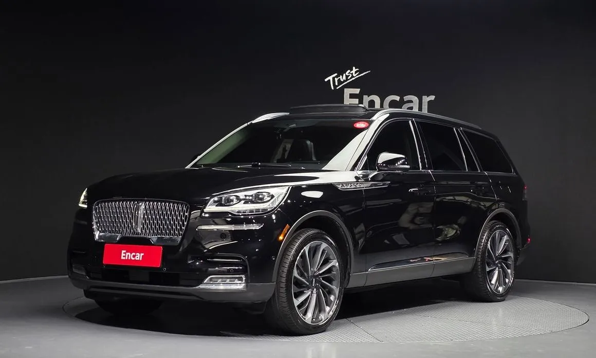 Lincoln Aviator — фото 1