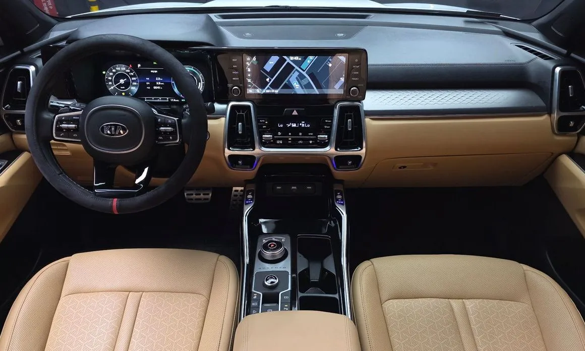 Kia Sorento — фото 10
