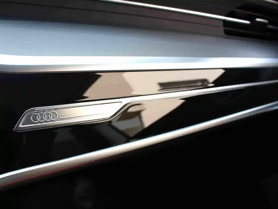 Audi A7L — фото 4