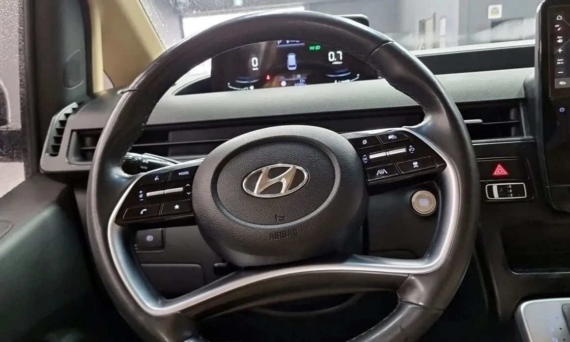 Hyundai Staria — фото 8