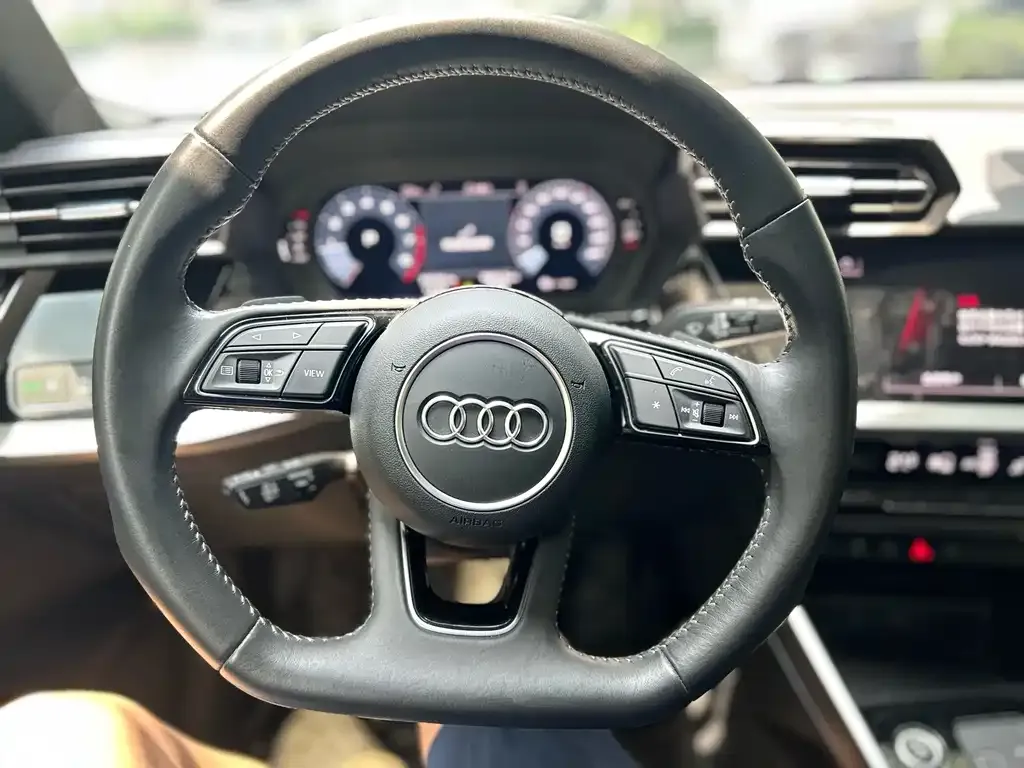 Audi A3 — фото 7