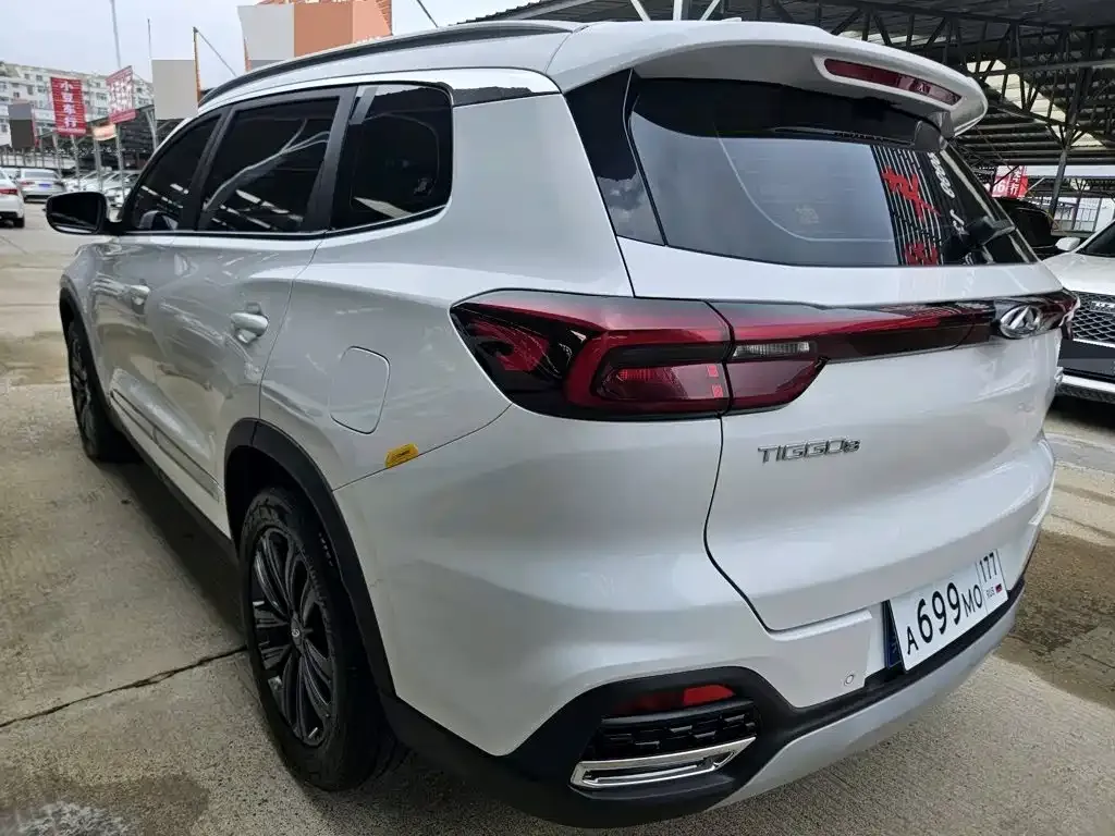 Chery Tiggo 8 — фото 7