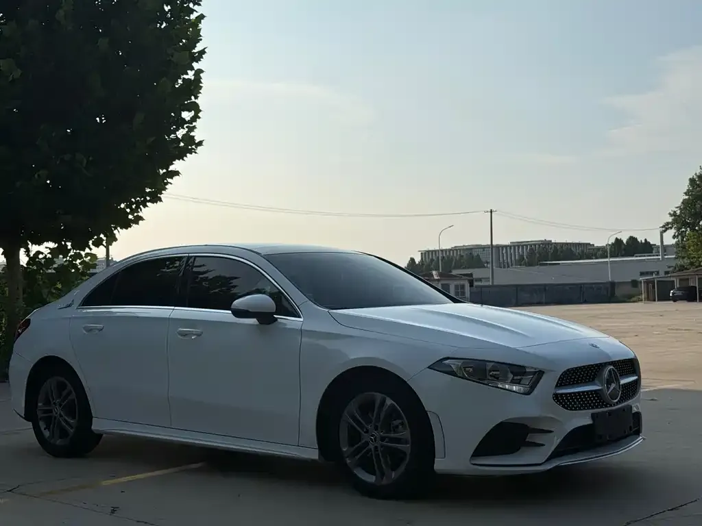 Mercedes-Benz A-Class — фото 2