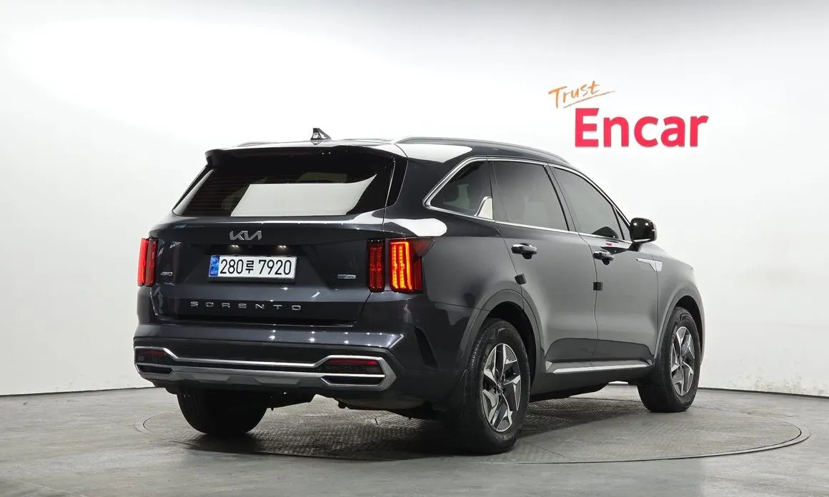 Kia Sorento — фото 6