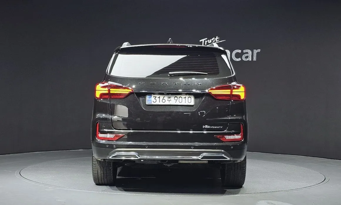 KG Mobility (Ssangyong) Rexton — фото 6