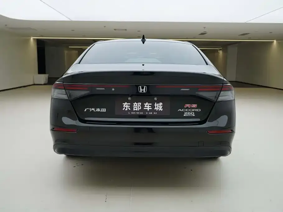 Honda Accord — фото 6