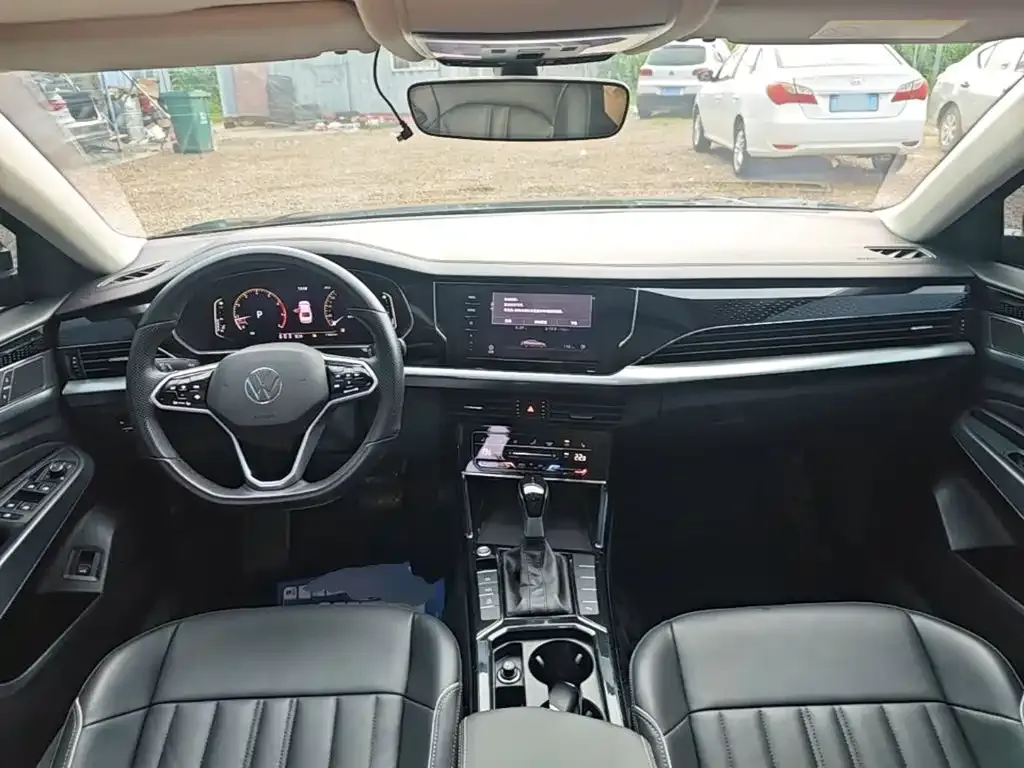 Volkswagen Passat — фото 2