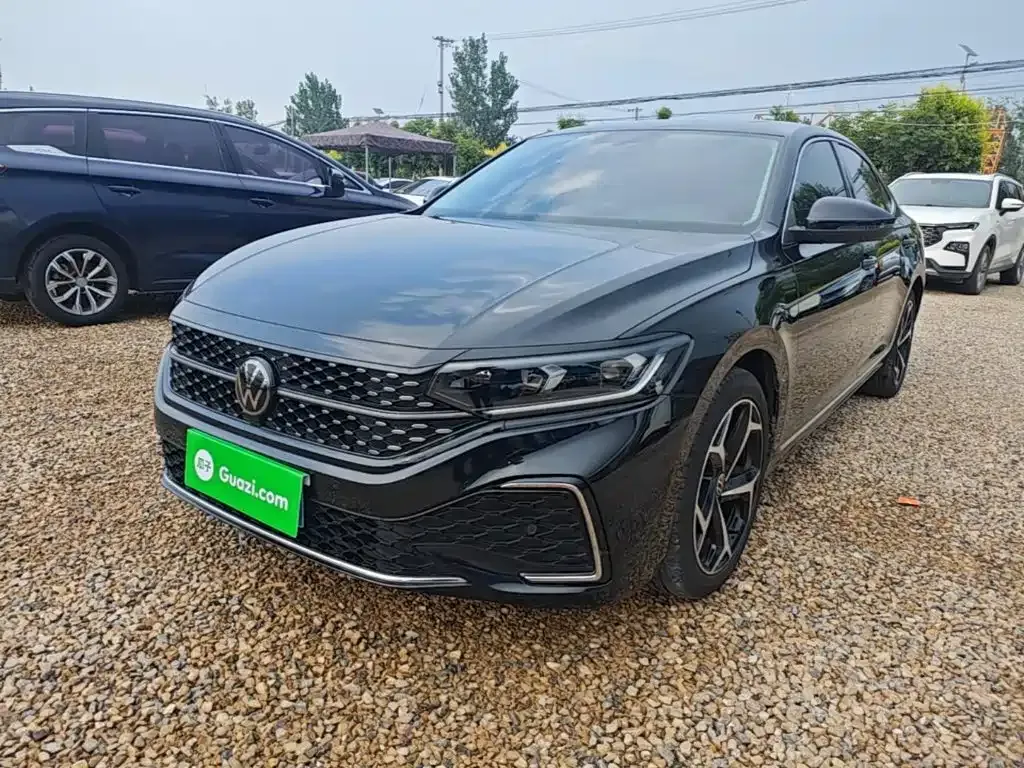 Volkswagen Passat — фото 7