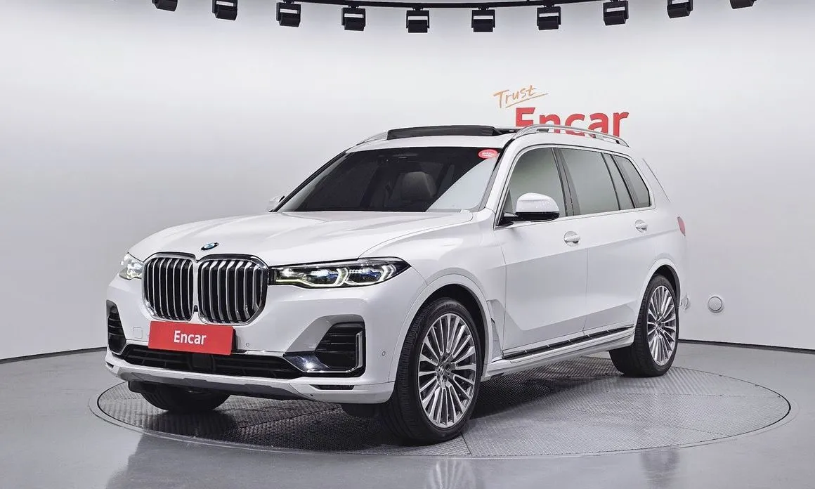 BMW X7 — фото 1