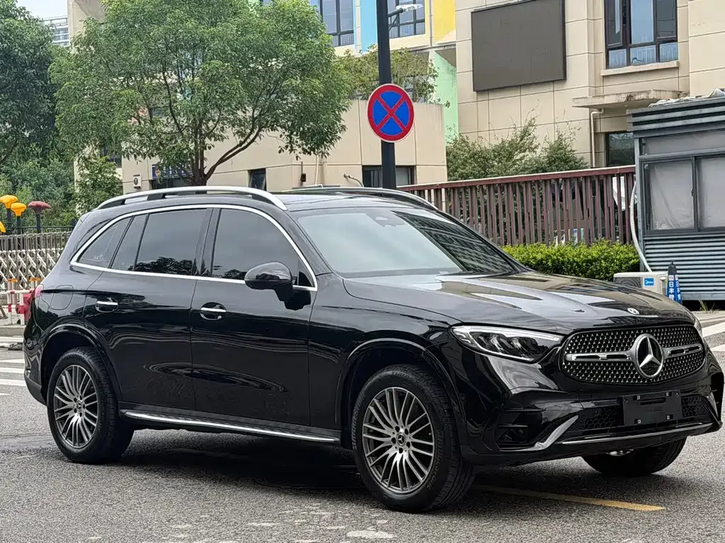 Mercedes-Benz GLC — фото 1
