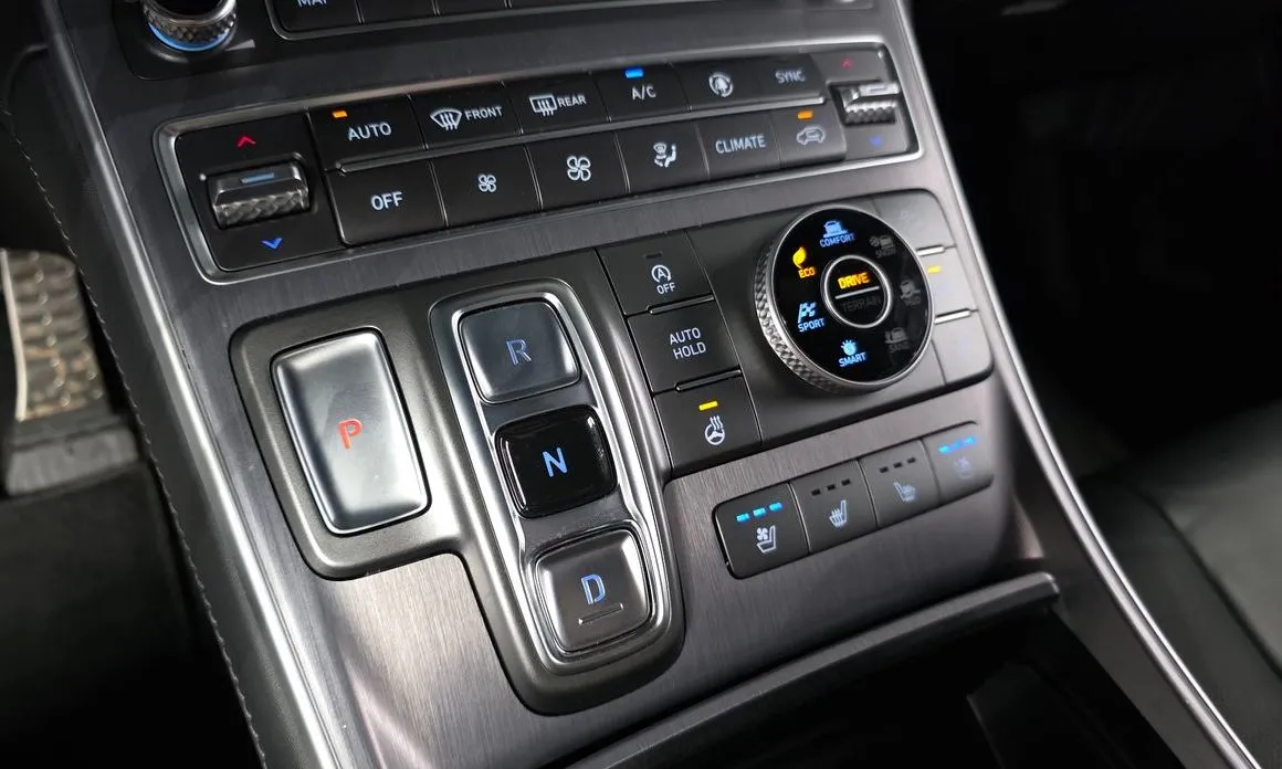 Hyundai Santafe — фото 8