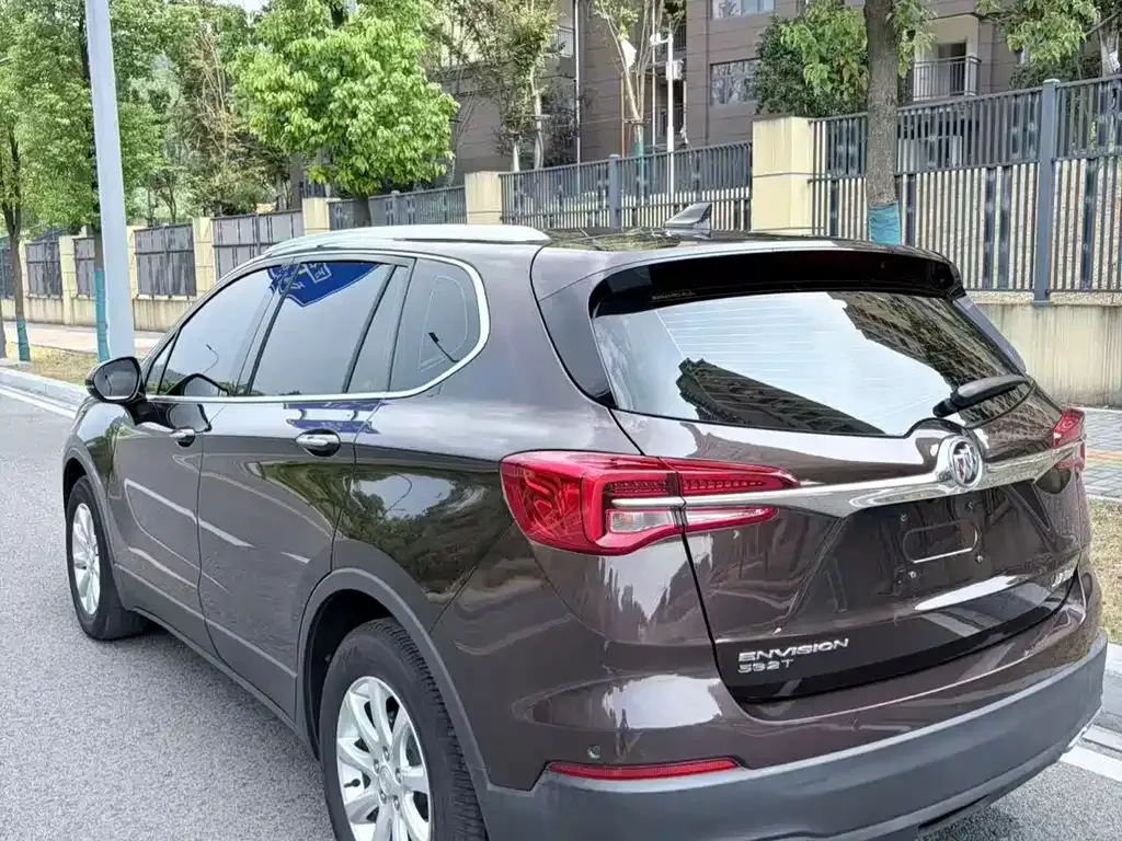 Buick Envision Plus — фото 10