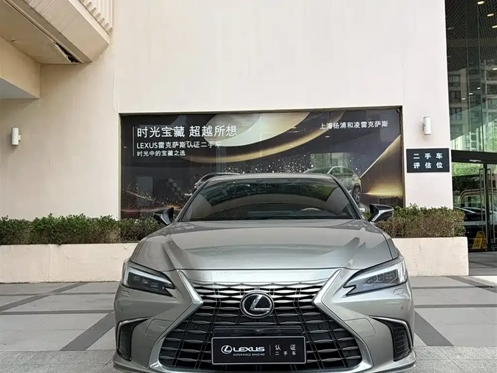Lexus ES — фото 2