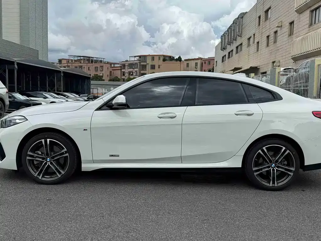 BMW 2 Series (Import) — фото 2