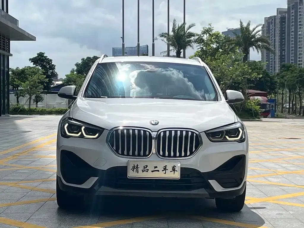 BMW X1 — фото 6