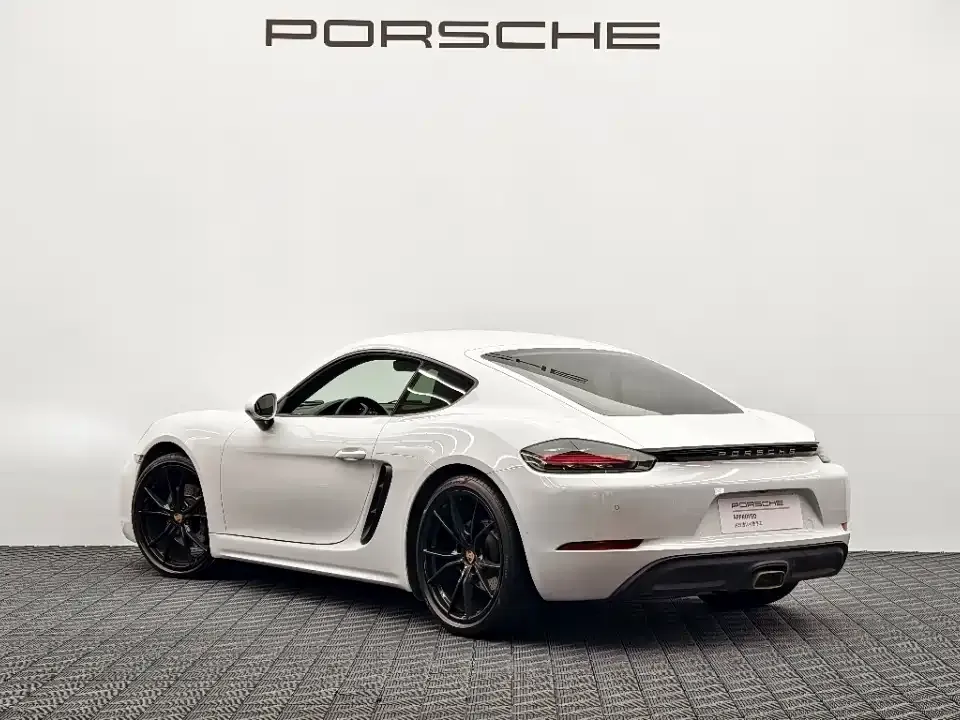 Porsche 718 — фото 9
