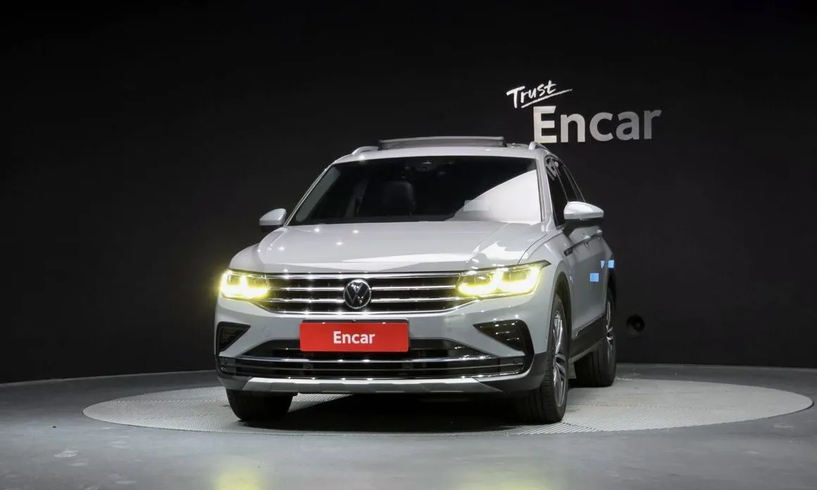 Volkswagen Tiguan — фото 4