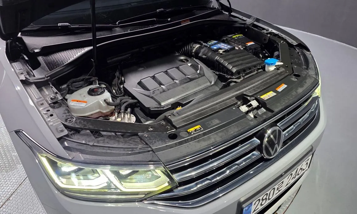 Volkswagen Tiguan — фото 9