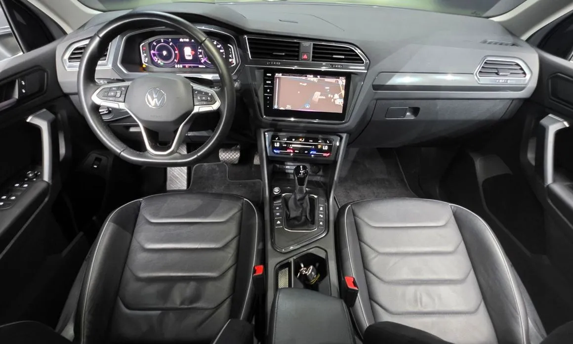 Volkswagen Tiguan — фото 6