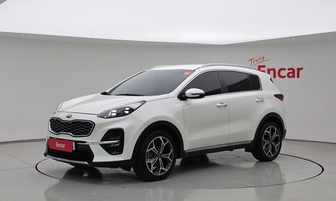 Kia Sportage — фото 1