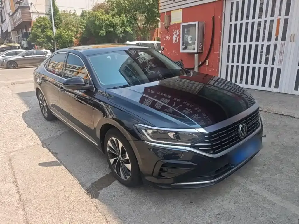 Volkswagen Passat — фото 3
