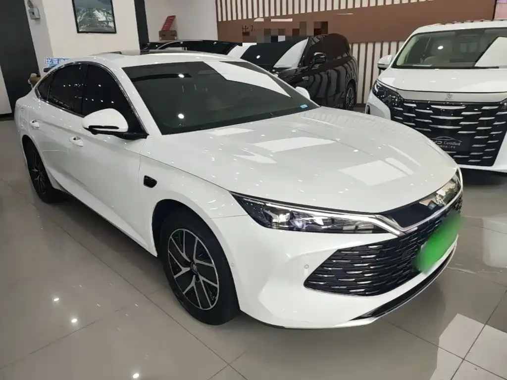 BYD Qin L — фото 7