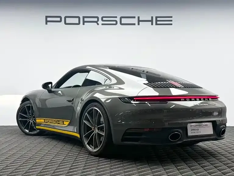 Porsche 911 — фото 9